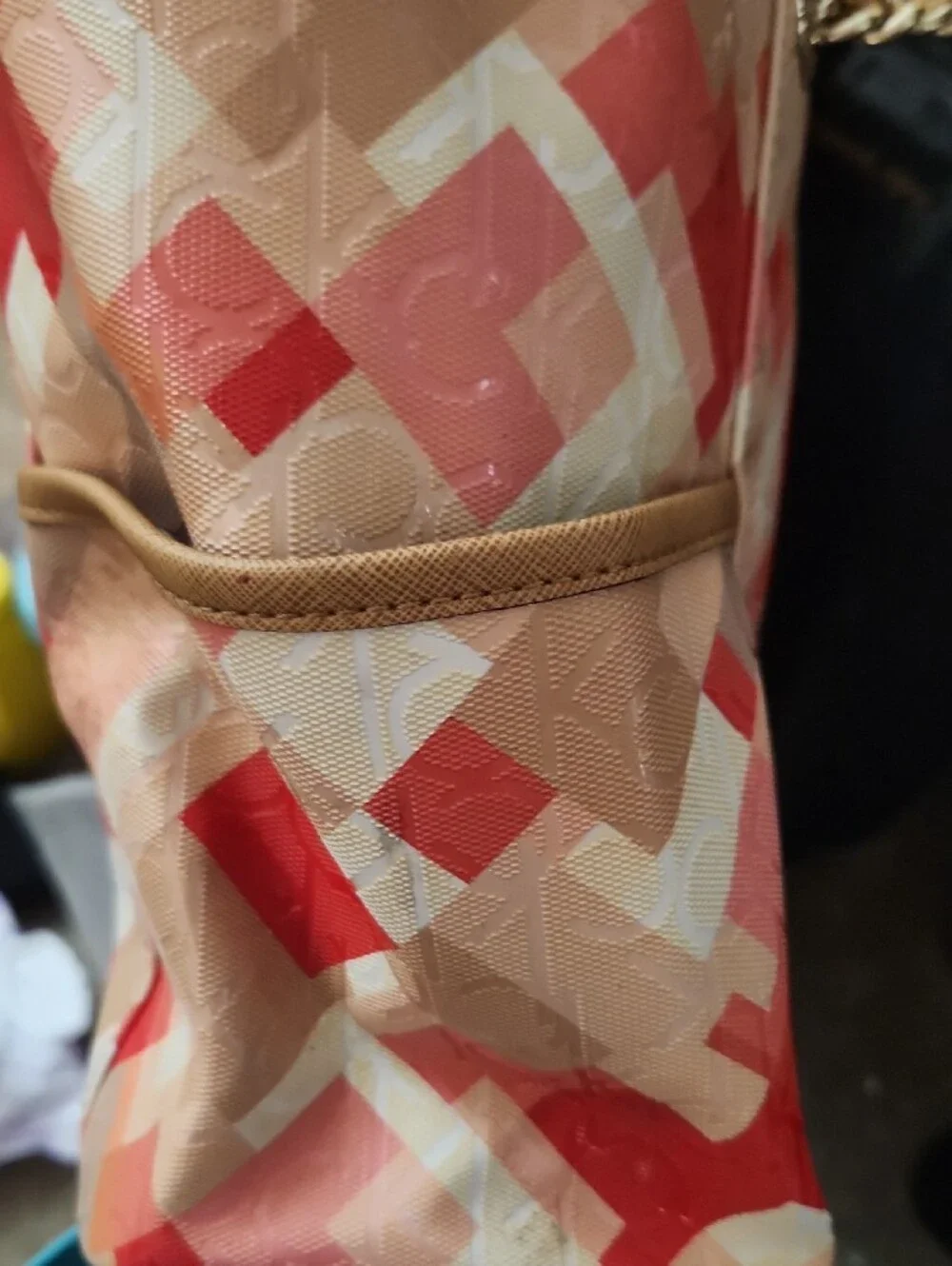 Calvin Klein Beige & Red Geometric Chain-Handle Tote
